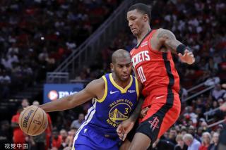 学员在训练 学员在训练